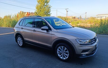 Volkswagen Tiguan II, 2019 год, 2 695 000 рублей, 1 фотография