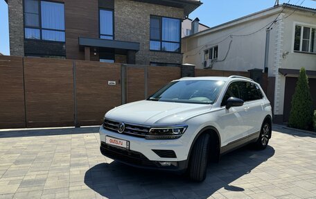 Volkswagen Tiguan II, 2019 год, 3 270 000 рублей, 2 фотография