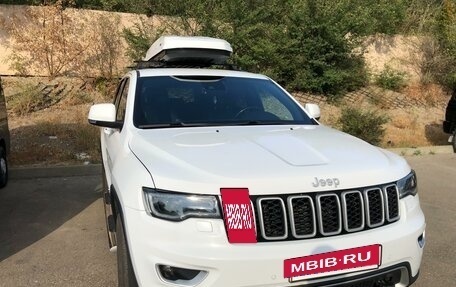 Jeep Grand Cherokee, 2018 год, 3 900 000 рублей, 2 фотография