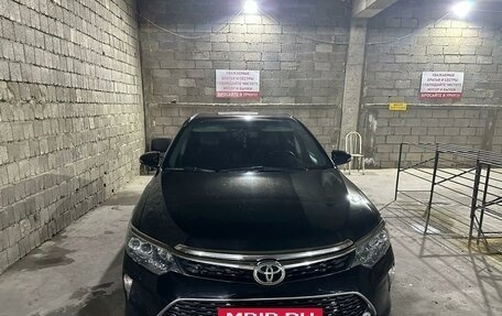 Toyota Camry, 2017 год, 2 499 000 рублей, 1 фотография