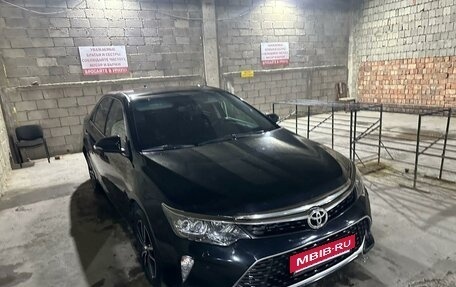 Toyota Camry, 2017 год, 2 499 000 рублей, 2 фотография