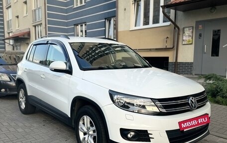 Volkswagen Tiguan I, 2015 год, 1 850 000 рублей, 1 фотография