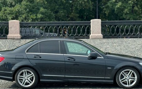 Mercedes-Benz C-Класс, 2011 год, 2 000 000 рублей, 5 фотография