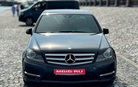 Mercedes-Benz C-Класс, 2011 год, 2 000 000 рублей, 4 фотография