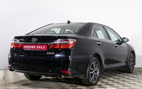 Toyota Camry, 2017 год, 2 299 000 рублей, 5 фотография