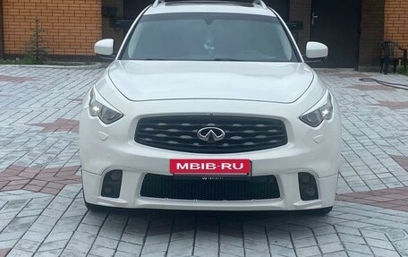 Infiniti FX II, 2010 год, 2 350 000 рублей, 2 фотография