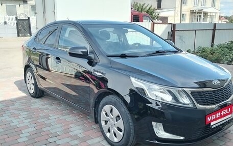 KIA Rio III рестайлинг, 2013 год, 1 159 000 рублей, 2 фотография