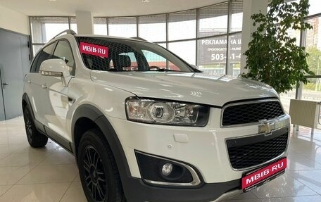 Chevrolet Captiva I, 2015 год, 1 830 000 рублей, 3 фотография