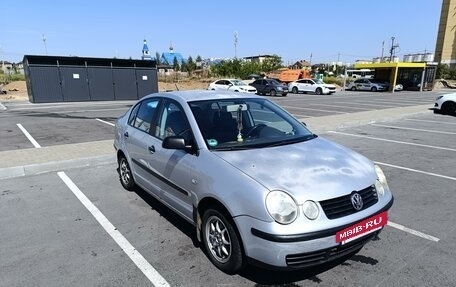 Volkswagen Polo IV рестайлинг, 2004 год, 750 000 рублей, 2 фотография