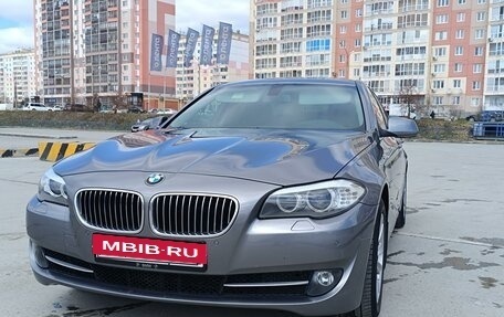 BMW 5 серия, 2012 год, 1 900 000 рублей, 5 фотография