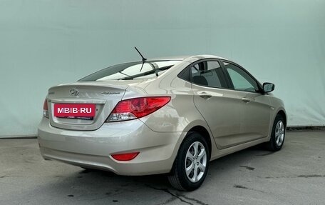 Hyundai Solaris II рестайлинг, 2011 год, 890 000 рублей, 5 фотография