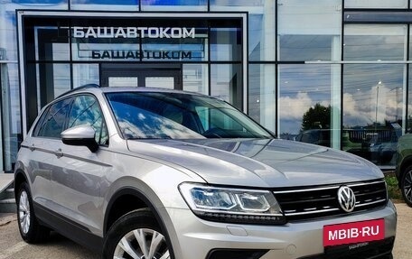 Volkswagen Tiguan II, 2020 год, 2 580 000 рублей, 3 фотография