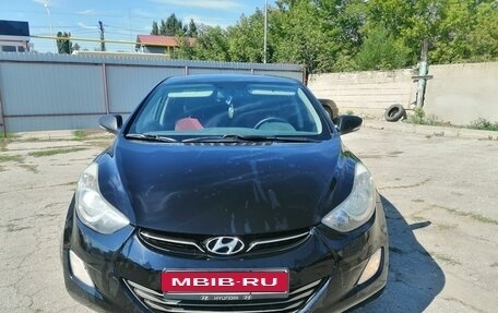 Hyundai Elantra V, 2011 год, 890 000 рублей, 3 фотография