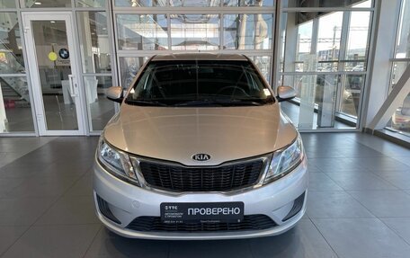 KIA Rio III рестайлинг, 2013 год, 767 000 рублей, 2 фотография