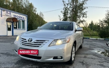 Toyota Camry, 2007 год, 1 250 000 рублей, 2 фотография