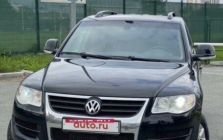 Volkswagen Touareg III, 2009 год, 1 225 000 рублей, 2 фотография