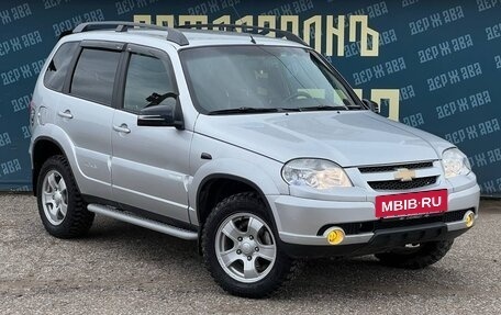 Chevrolet Niva I рестайлинг, 2012 год, 589 000 рублей, 2 фотография