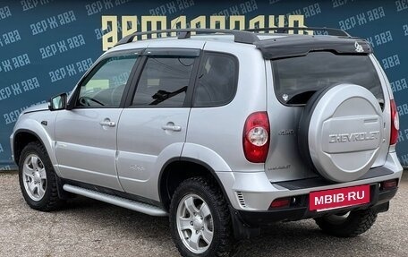 Chevrolet Niva I рестайлинг, 2012 год, 589 000 рублей, 3 фотография