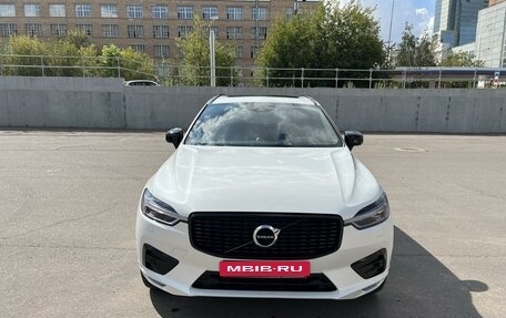 Volvo XC60 II, 2018 год, 4 500 000 рублей, 2 фотография