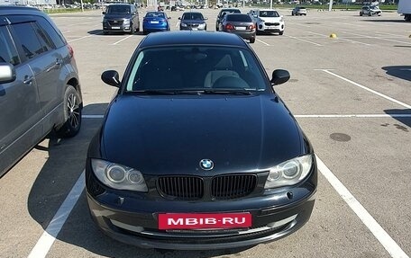 BMW 1 серия, 2010 год, 850 000 рублей, 3 фотография