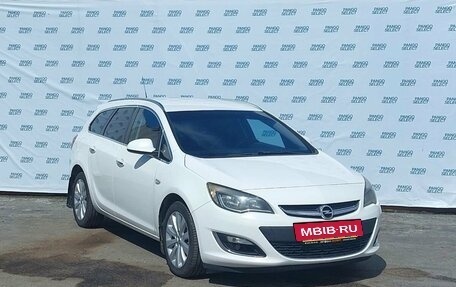 Opel Astra J, 2013 год, 889 000 рублей, 3 фотография