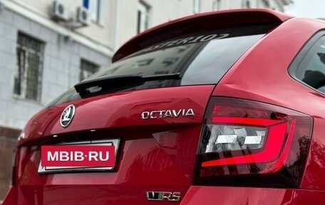 Skoda Octavia RS, 2018 год, 3 200 000 рублей, 9 фотография