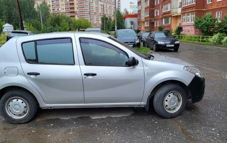 Renault Sandero I, 2014 год, 600 000 рублей, 5 фотография