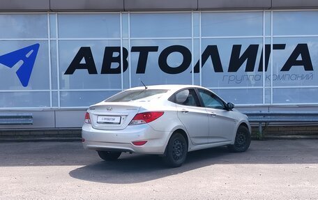 Hyundai Solaris II рестайлинг, 2012 год, 897 000 рублей, 3 фотография