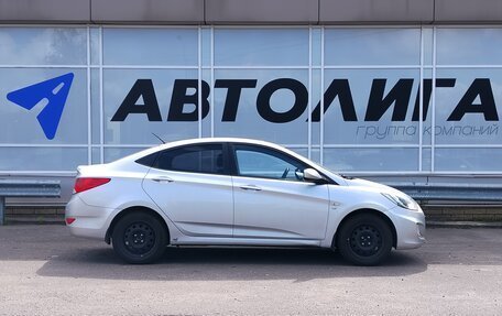 Hyundai Solaris II рестайлинг, 2012 год, 897 000 рублей, 4 фотография