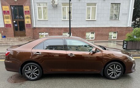 Toyota Camry, 2017 год, 2 515 000 рублей, 7 фотография