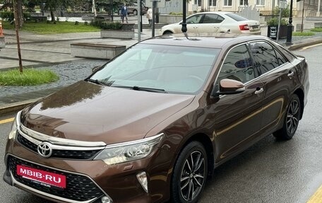 Toyota Camry, 2017 год, 2 515 000 рублей, 3 фотография