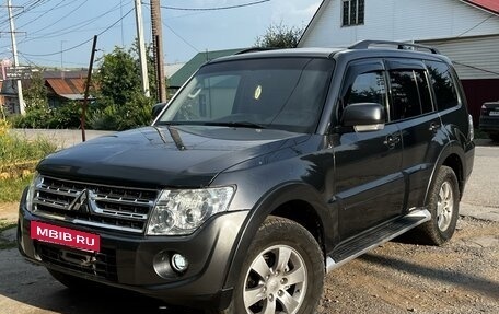 Mitsubishi Pajero IV, 2013 год, 2 600 000 рублей, 3 фотография