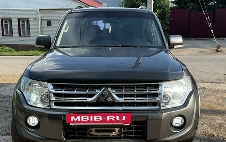 Mitsubishi Pajero IV, 2013 год, 2 600 000 рублей, 5 фотография