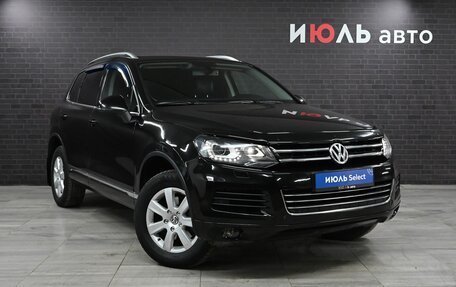 Volkswagen Touareg III, 2011 год, 1 995 000 рублей, 4 фотография