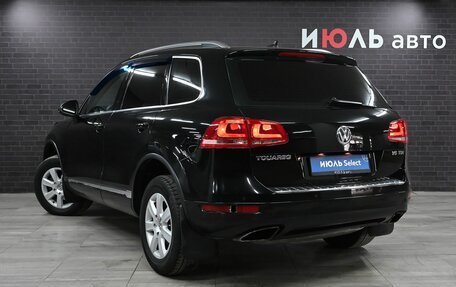 Volkswagen Touareg III, 2011 год, 1 995 000 рублей, 5 фотография