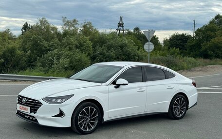 Hyundai Sonata VIII, 2021 год, 1 900 000 рублей, 3 фотография