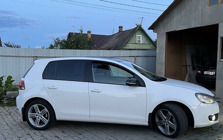 Volkswagen Golf VI, 2011 год, 900 000 рублей, 2 фотография