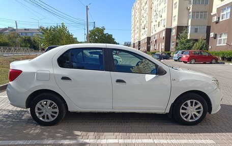 Renault Logan II, 2019 год, 670 000 рублей, 2 фотография