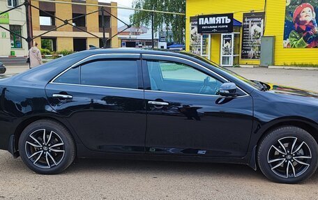 Toyota Camry, 2017 год, 2 750 000 рублей, 4 фотография