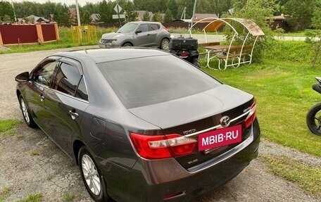 Toyota Camry, 2012 год, 1 980 000 рублей, 9 фотография