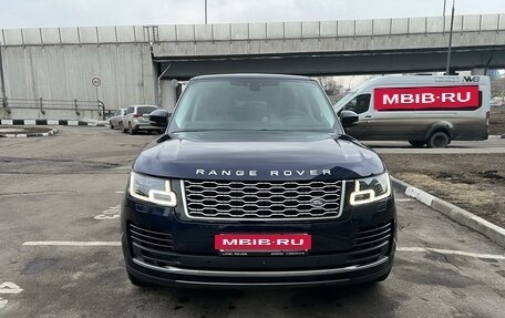 Land Rover Range Rover IV рестайлинг, 2018 год, 10 500 000 рублей, 2 фотография