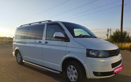 Volkswagen Transporter T5 рестайлинг, 2012 год, 2 680 000 рублей, 3 фотография