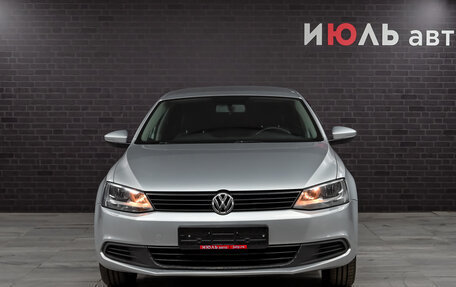 Volkswagen Jetta VI, 2013 год, 1 150 000 рублей, 2 фотография