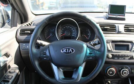 KIA Rio III рестайлинг, 2014 год, 960 000 рублей, 10 фотография