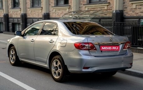 Toyota Corolla, 2011 год, 1 399 000 рублей, 2 фотография