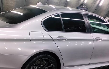 BMW 5 серия, 2011 год, 2 100 000 рублей, 3 фотография