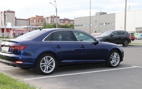 Audi A4, 2019 год, 2 900 000 рублей, 4 фотография