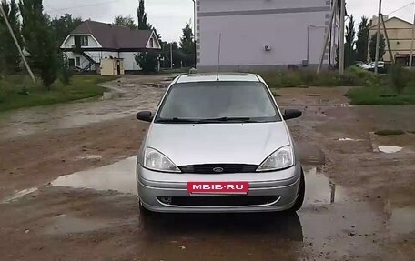 Ford Focus IV, 2001 год, 349 000 рублей, 2 фотография