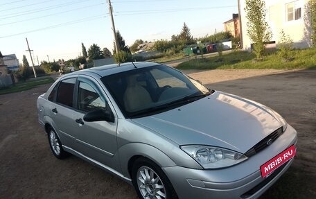 Ford Focus IV, 2001 год, 349 000 рублей, 6 фотография