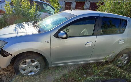 Renault Sandero II рестайлинг, 2017 год, 550 000 рублей, 3 фотография